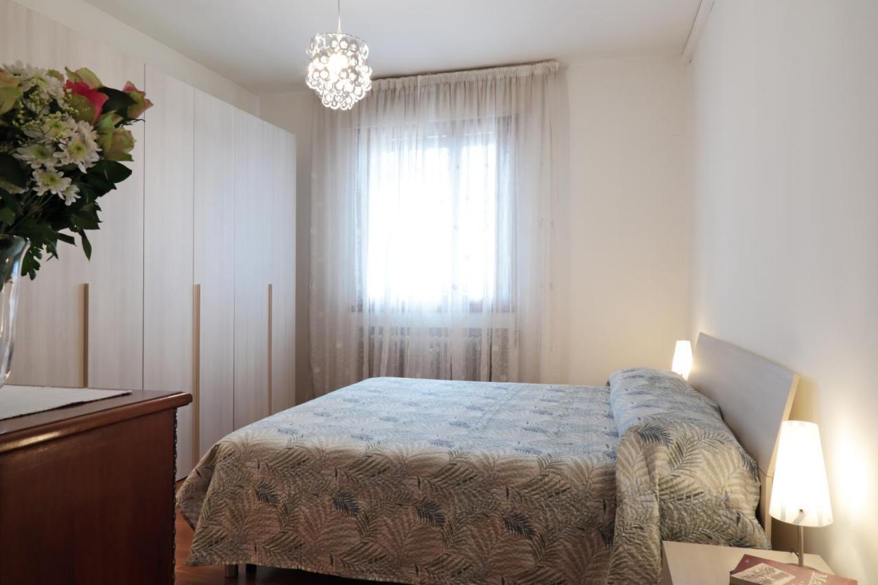 Appartamento Con 2 Camere E Garage Privato! Padua Exterior foto